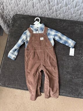 Carter's Overall outfit set